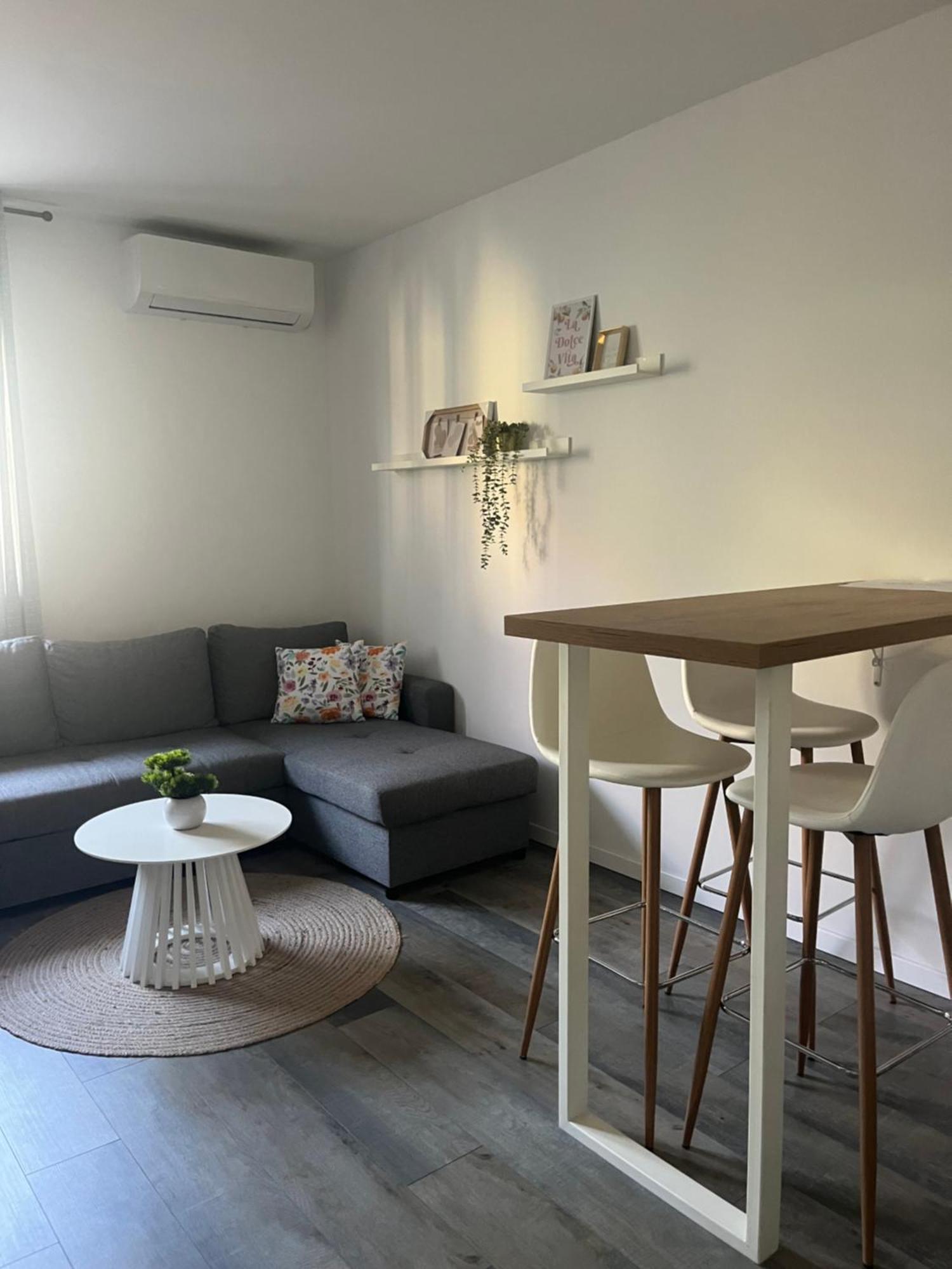 Beoair Apartments Surčin エクステリア 写真