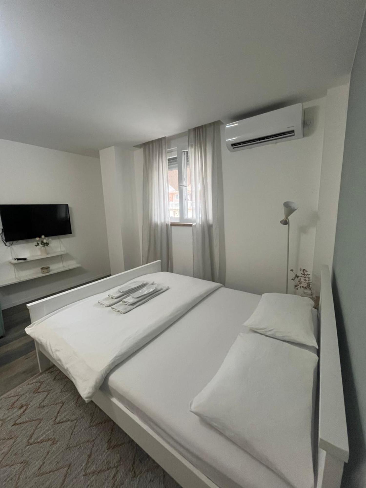 Beoair Apartments Surčin エクステリア 写真